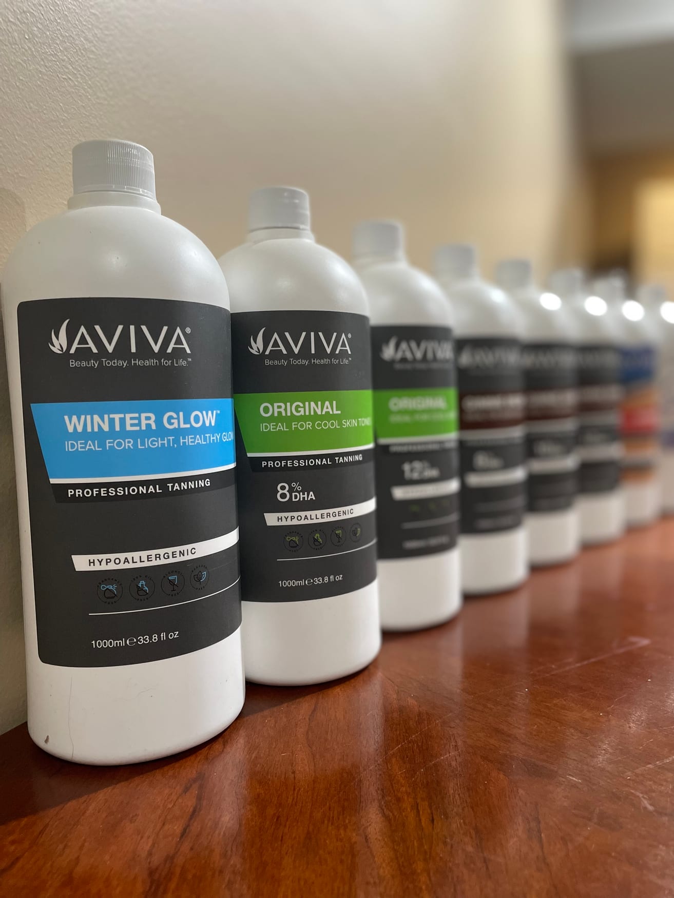 Organic, custom-blended spray tan solutions