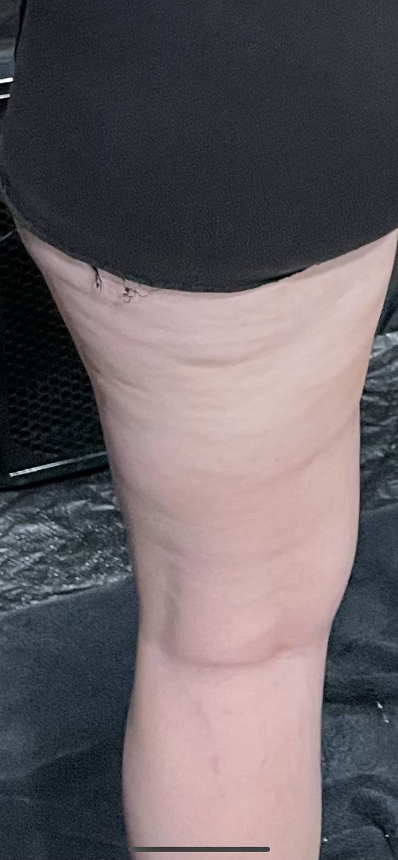 Even, natural-looking spray tan on the leg